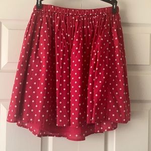 A Gap Kids short skirt in the size XXL.